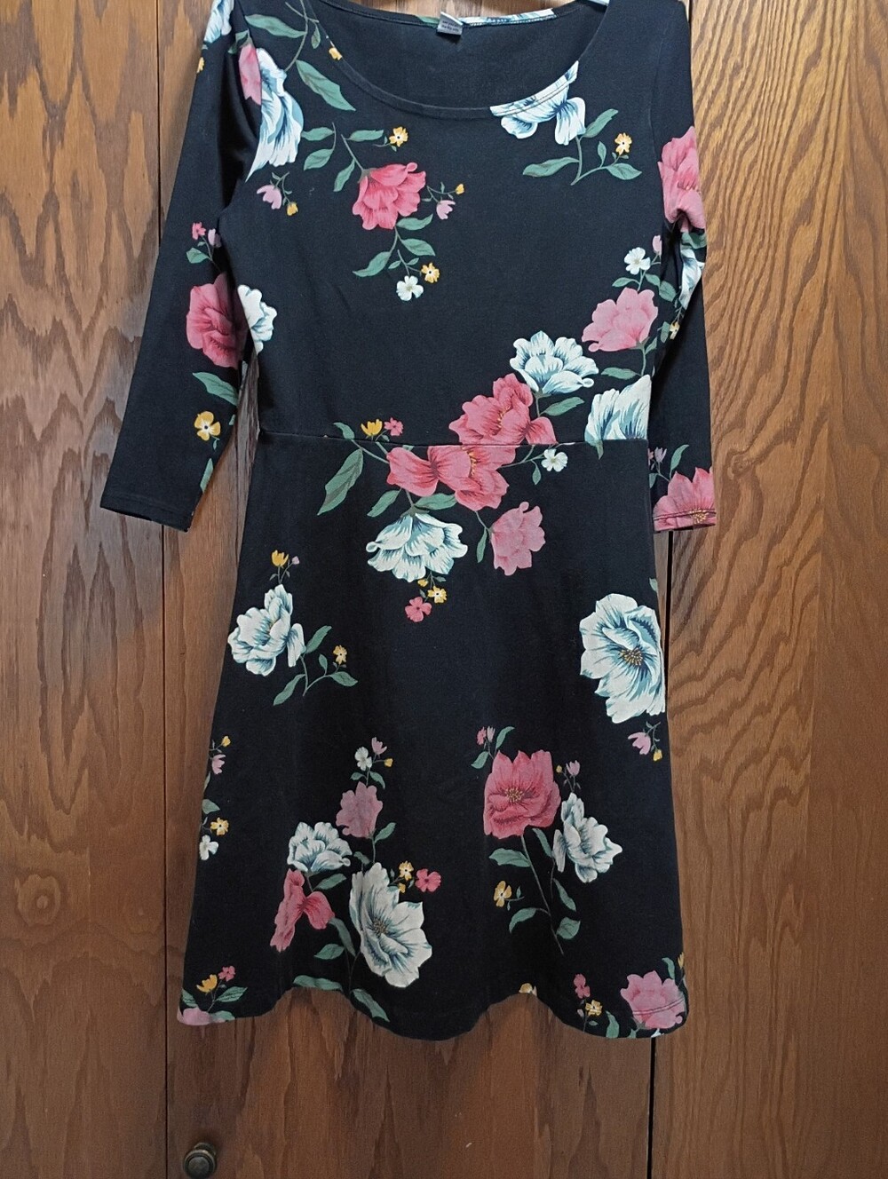 Old Navy Womans Black Floral A-Line Dress with Pink & White Blooms